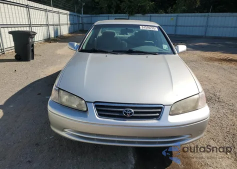 2001 Toyota Camry Ce from USA, damaged, VIN JT2BG22K910574640
